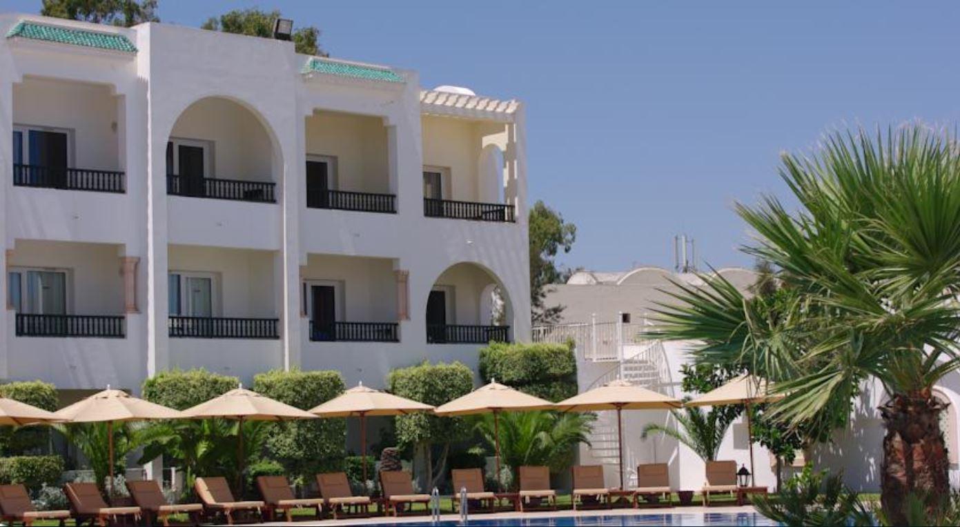 Royal Nozha Hotel